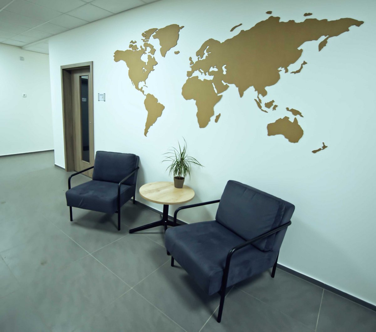 World Wall Map - corrugated cardboard 1500x750mm
